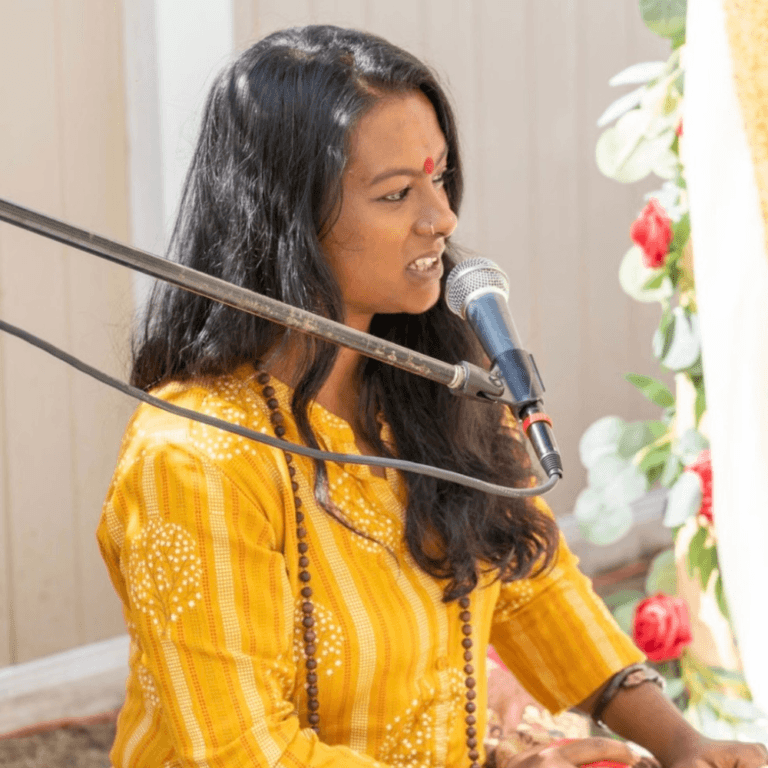 Shridevi Arts - Katha Officiant